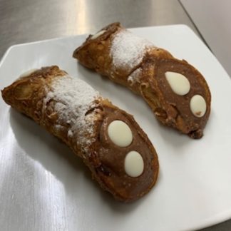 Cannoli with Dark Chocolate
