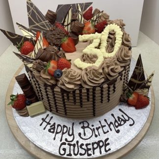 Chocolate drip cake